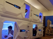 khach o capsule