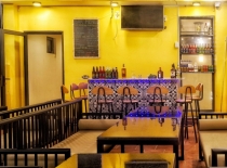 bar